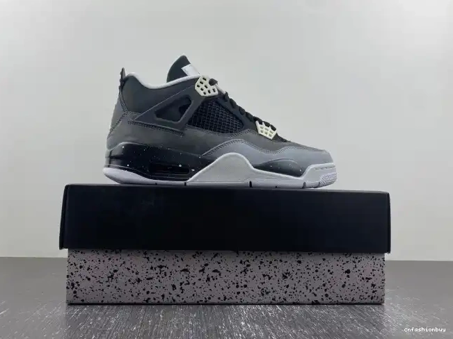 4 (2013) Retro Jordan Pack 626969-030 Fear 0526